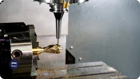 تفاوت فرز CNC سه محور با پنج محور چیست؟